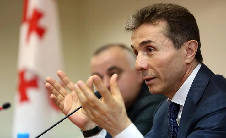 ივანიშვილმა საფეხბურთო გუნდი "ლივერპული" იყიდა