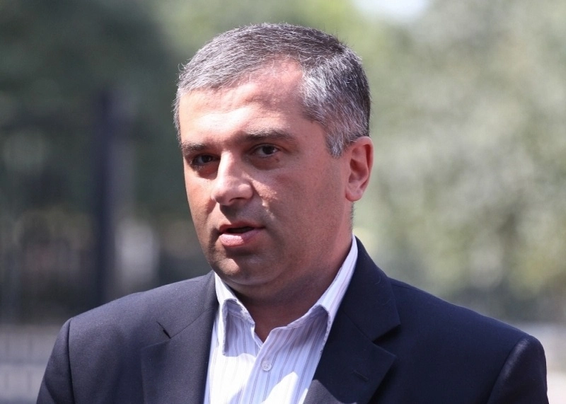 ხელისუფლებამ უნდა იმოქმედოს მტკიცედ, საერთაშორისო პარტნიორებთან ერთად, არ მისცეს საოკუპაციო ძალას ვითარების გამწვავების საშუალება ისე, რომ უკან არ დავიხიოთ - ბაქრაძე
