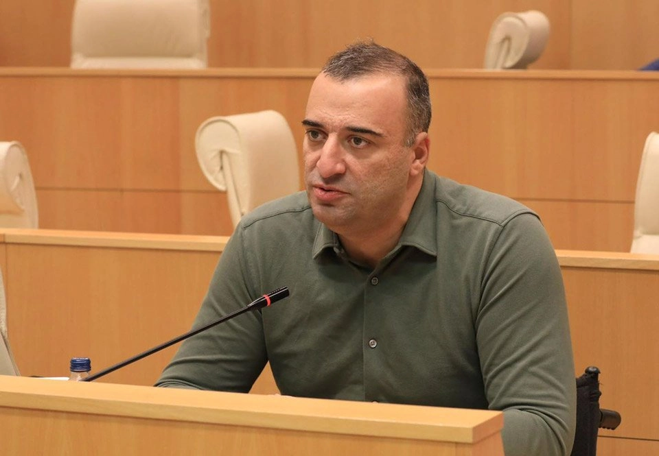 უკეთესი იქნებოდა, ზელენსკის ხელში ის სურათები დაეკავებინა, რომლებიც ასახავდა საქართველოში მიხეილ სააკაშვილის ქურდულ შემოპარვას - იონათამიშვილი