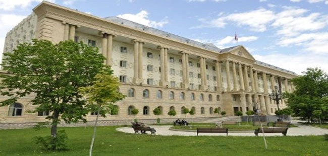 სასამართლო: გვარამიას განცხადებები პირდაპირი ზეწოლაა მოსამართლეზე