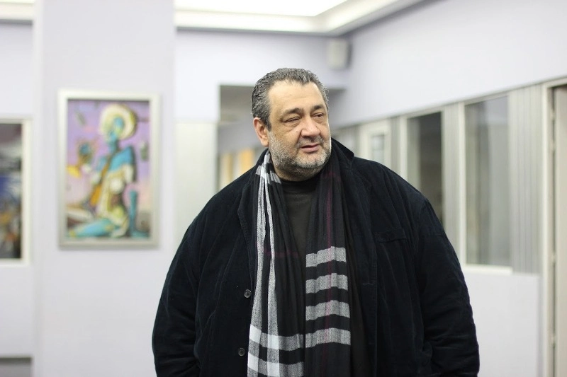 ქალბატონი 30-დან 40 წლამდე, შემეხმიანებთ მეილზე - მამუკა ონაშვილი საცოლეს ეძებს