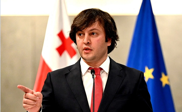 პოლარიზაციის შესამცირებლად ლექსიკონიდან უნდა ამოიღოთ სიტყვები - პრორუსული ხელისუფლება", "პუტინისტური ხელისუფლება", "გადატრიალება", "რიგგარეშე არჩევნები და ა.შ. - კობახიძე ოპოზიციას