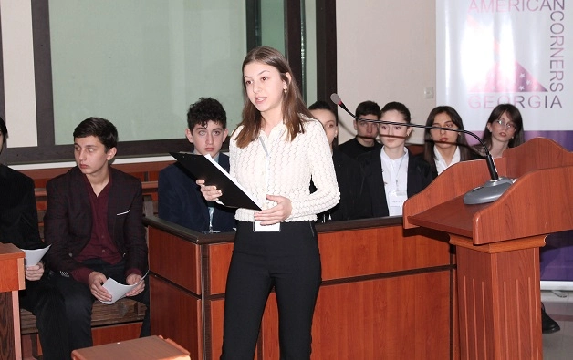 იმიტირებული სასამართლო პროცესების კონკურსში ქუთაისის 21-ე საჯარო სკოლამ გაიმარჯვა