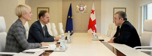 გიორგი კვირიკაშვილი ლიტვის ელჩს შეხვდა