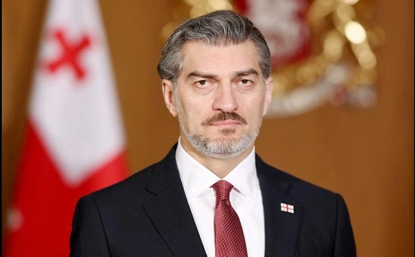 ვთავაზობ ყველა მსჯავრდებულ პოლიტიკოსს, მომმართოს განცხადებით შეწყალების შესახებ და დაადასტუროს სურვილი არჩევნებში მონაწილეობის შესახებ, ამ შემთხვევაში, დაუყოვნებლივ გამოვცემ აქტს შეწყალების თაობაზე - მიხეილ ყაველაშვილი