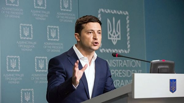 ზელენსკიმ რადაში შეიტანა კანონპროექტი პოროშენკოს ლუსტრაციისთვის