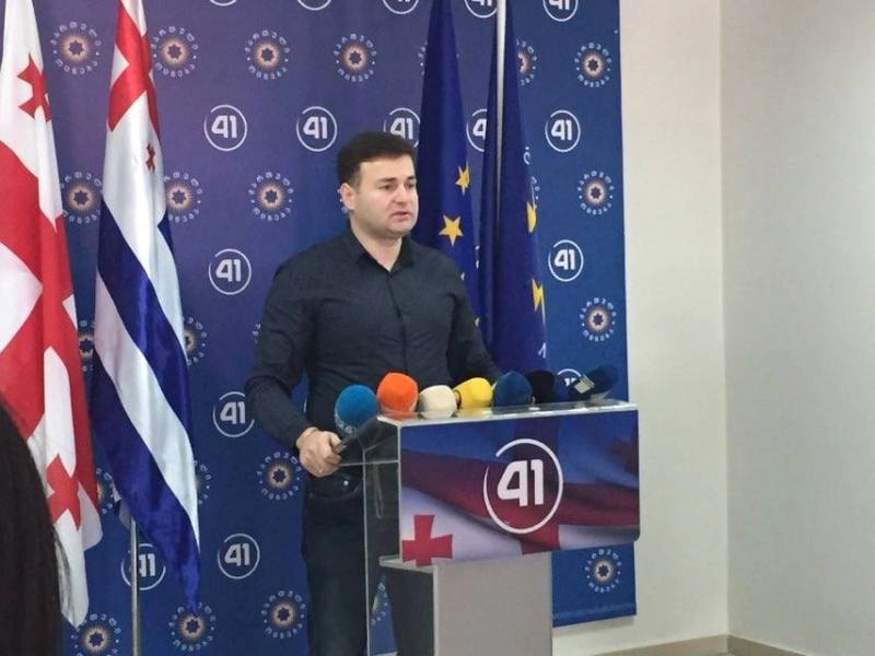 ირაკლი ჭეიშვილი:  ბათუმში  ფიქსირდება ამომრჩევლის მაღალი აქტივობა, რაც ძალიან მნიშვნელოვანია