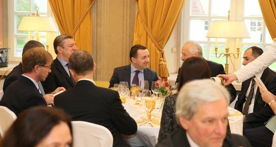 ირაკლი ღარიბაშვილს ლიტვის რესპუბლიკის ეკონომიკის მინისტრმა ოფიციალურ სადილზე უმასპინძლა