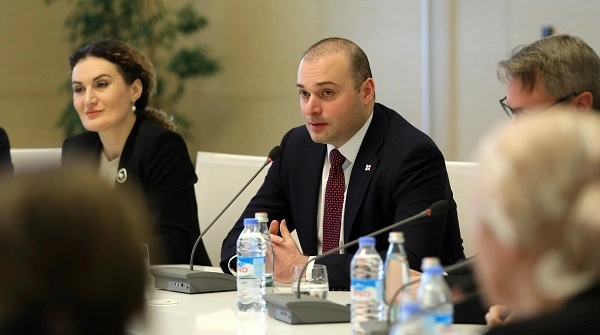 გქონდათ საშუალება, თქვენი თვალით გეხილათ ევროპელების განწყობა საქართველოს მიმართ - პრემიერი ბრიუსელში სასწავლო ვიზიტიდან დაბრუნებულ პანკისელ პედაგოგებს შეხვდა