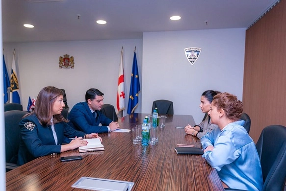 ვაჟა სირაძე მარიამ ქვრივიშვილს შეხვდა