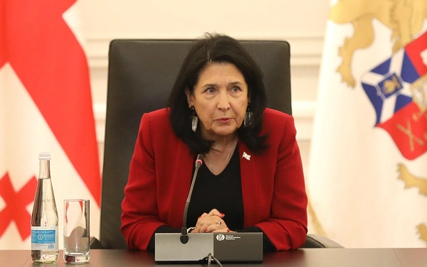 პრეზიდენტმა აჭარის უმაღლესი საბჭოს პირველი სხდომა დანიშნა