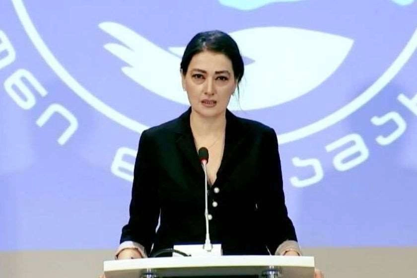 რუსეთის მიერ დევნილი პრეზიდენტი არამც და არამც არ უნდა გაასამართლოს რუსეთზე მომუშავე ხელისუფლებამ - თაკო ჩარკვიანი 
