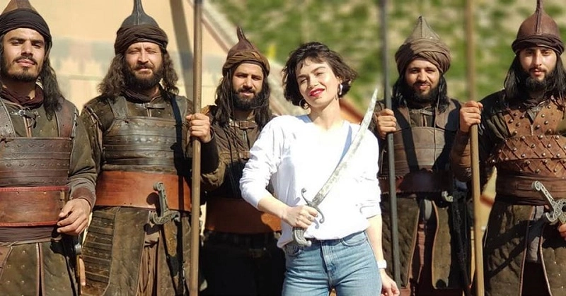 მსახიობი ვიკა კალანდია “Netflix”-ის ახალ სერიალში ითამაშებს