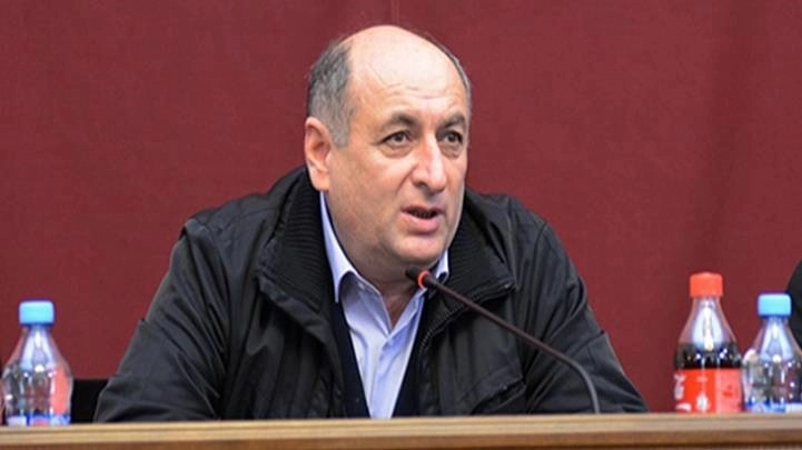 საპარლამენტო უმრავლესობის დატოვებას მირიან წიკლაურიც გეგმავს