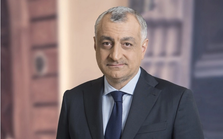 მამუკა ხაზარაძე დეპუტატის მანდატს ტოვებს 