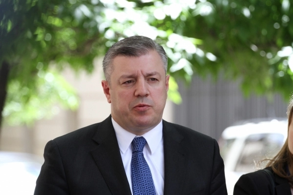 კვირიკაშვილი მიიჩნევს, რომ სახელმწიფო უსაფრთხოებისა და კრიზისების მართვის საბჭოს ეროვნული უშიშროების საბჭოს შემადგენლობაში შესვლის მოთხოვნა, არაადეკვატურია