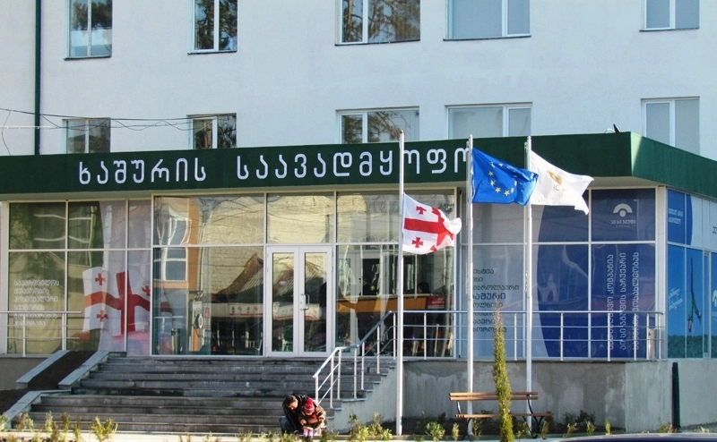  სარკინიგზო გვირაბის მშენებლობაზე მომხდარი აფეთქებისას დაშავებულები ხაშურის საავადმყოფოში რჩებიან 