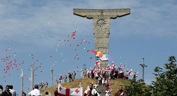 ლევან იზორია: თითოეულ ქართველს დღეს თავისი წილი დიდგორით აქვს გული გამთბარი