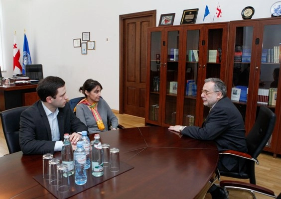  პრეზიდენტის ადმინისტრაცია: ოდეერის ინსტიტუტი" საქართველოს უნივერსიტეტებში მიუღებელია
