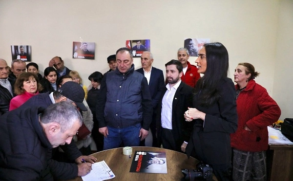 მთელი მსოფლიო ხედავს რამდენი ადამიანი ითხოვს მიხეილ სააკაშვილის თავისუფლებას, სალომე ზურაბიშვილი ვალდებულია გაითვალისწინოს ამდენი მოქალაქის აზრი - სოფო ჯაფარიძე