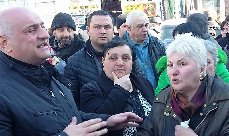 ხვალ, „ბავშვთა სამყაროში“ გაჩენილი ხანძრის შედეგად დაზარალებული მოვაჭრეები აქციას გამართავენ