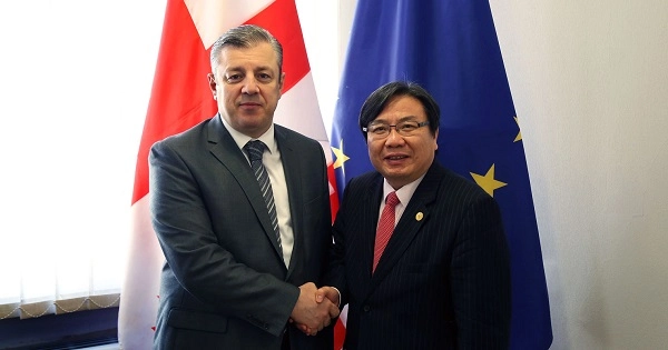 საგარეო საქმეთა მინისტრი "აბრეშუმის გზის" ფორუმის ფარგლებში აზიის განვითარების ბანკის ვიცე-პრეზიდენტს შეხვდა