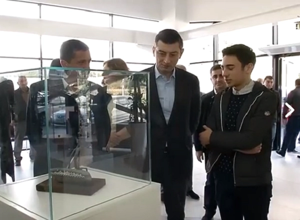 აეროპორტებში ნიჭიერი ადამიანების ნამუშევრების გამოფენა მოეწყობა