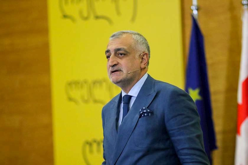მამუკა ხაზარაძეს COVID-19 დაუდასტურდა
