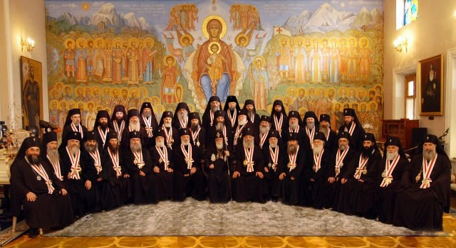 საქართველოს საპატრიარქო წმინდა სინოდის სხდომის ოქმს ავრცელებს