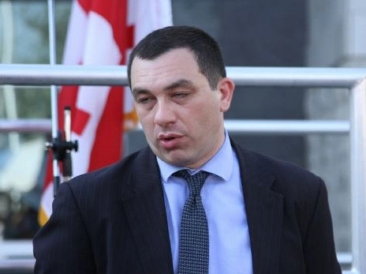 “ევროპული საქართველო” პარლამენტში გიორგი გახარიასა და ნათია თურნავას იბარებს