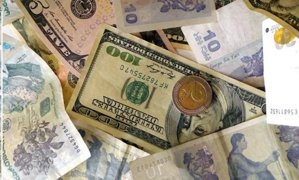 დღეისათვის 1 აშშ დოლარის ოფიციალური კურსი 2.4266 ლარია