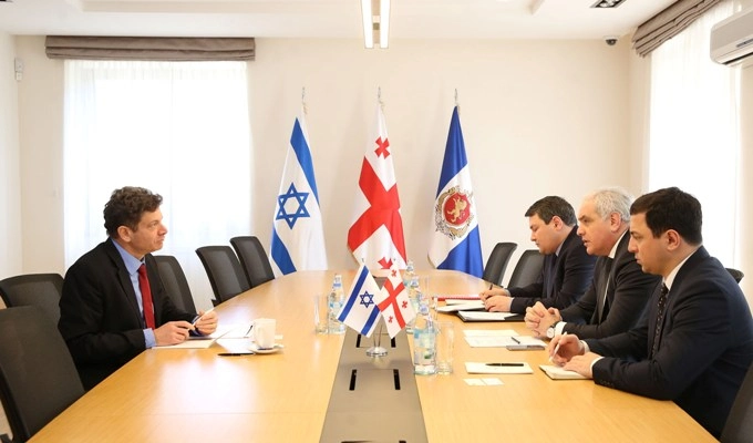 შს მინისტრი ისრაელის სახელმწიფოს ელჩს შეხვდა