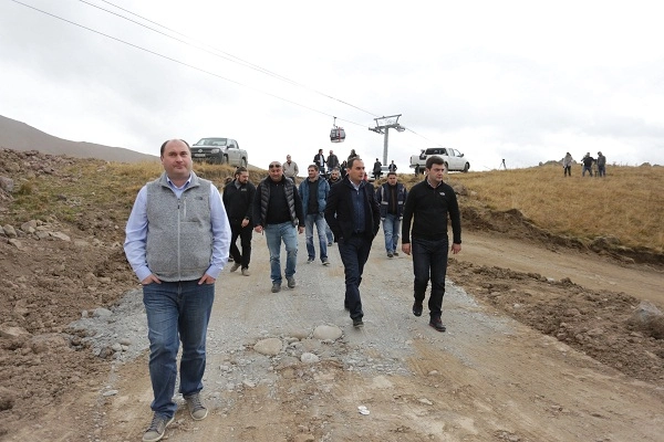 დიმიტრი ქუმსიშვილი: გუდაური ზამთრის სეზონს გაუმჯობესებული წყალმომარაგებით შეხვდება