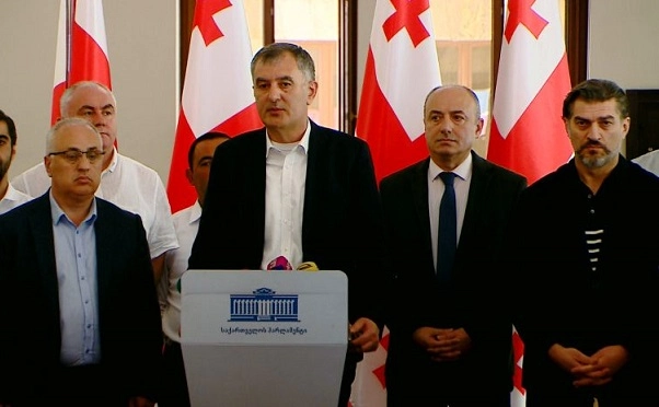 "ოცნებიდან წასულები" მორიგ განცხადებას ავრცელებენ