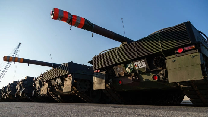ნორვეგია უკრაინას Leopard 2-ის ტიპის ტანკებს მარტის ბოლოს მიაწვდის
