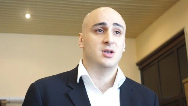  ნიკა მელია: ბიძინა ივანიშვილმა თავის ბიზნესცენტრს ბოტანიკური ბაღის 4 ჰექტარი მიწის ნაკვეთიც მიუერთა