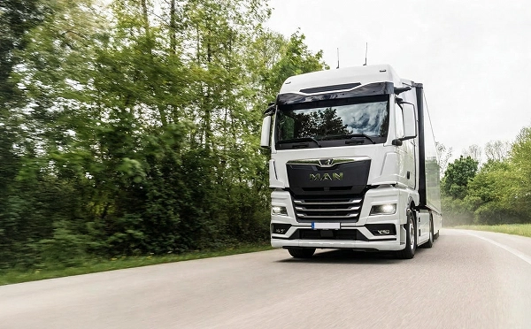 Tegeta Truck & Bus ტრანსპორტისა და ლოგისტიკის საერთაშორისო გამოფენაზე MAN-ის ახალი თაობის სატვირთო ავტომობილით წარდგა