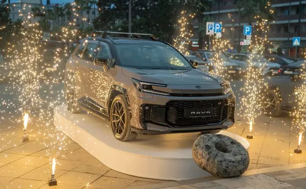 „ტოიოტა ცენტრი ბათუმმა“ ახალი Toyota RAV4 ოფიციალურად წარადგინა
