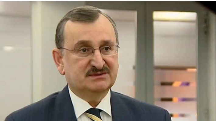 ივანიშვილი მეტ პატივს სცემს მის ზვიგენსა და ზებრას, ვიდრე ხალხს - რომან გოცირიძე