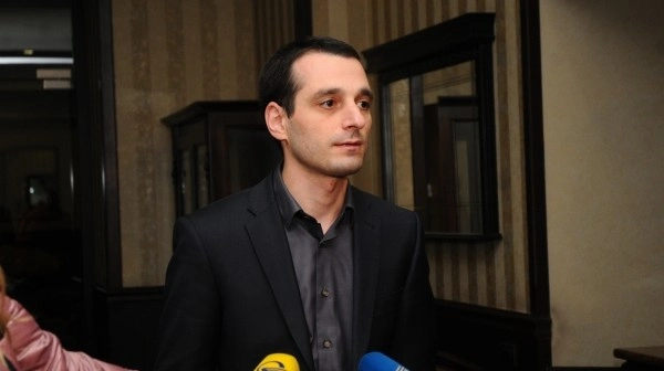 თბილისის მერის პასუხისმგებლობის საკითხი უნდა დადგეს - ირაკლი აბესაძე
