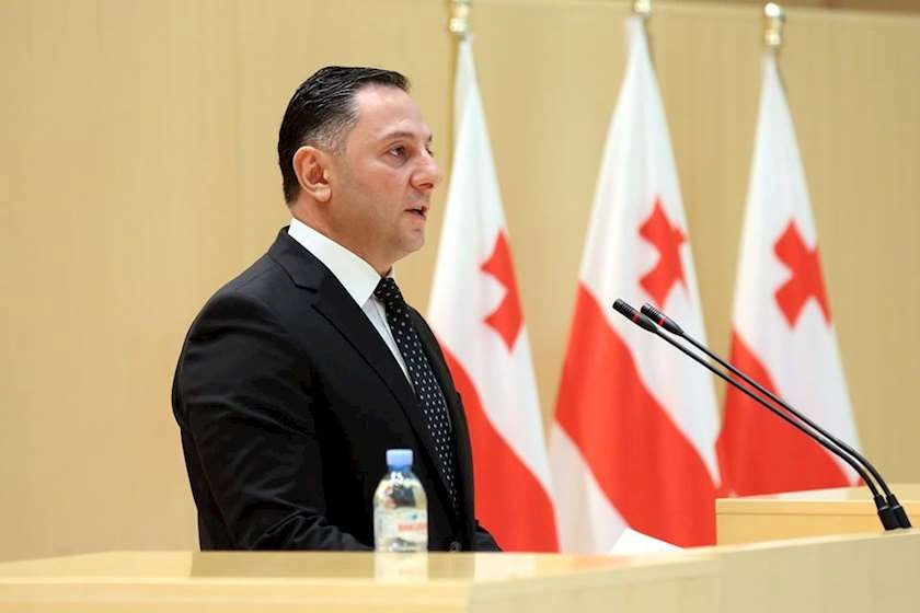 პარლამენტში ვახტანგ გომელაურის მოსმენა გადაიდო 