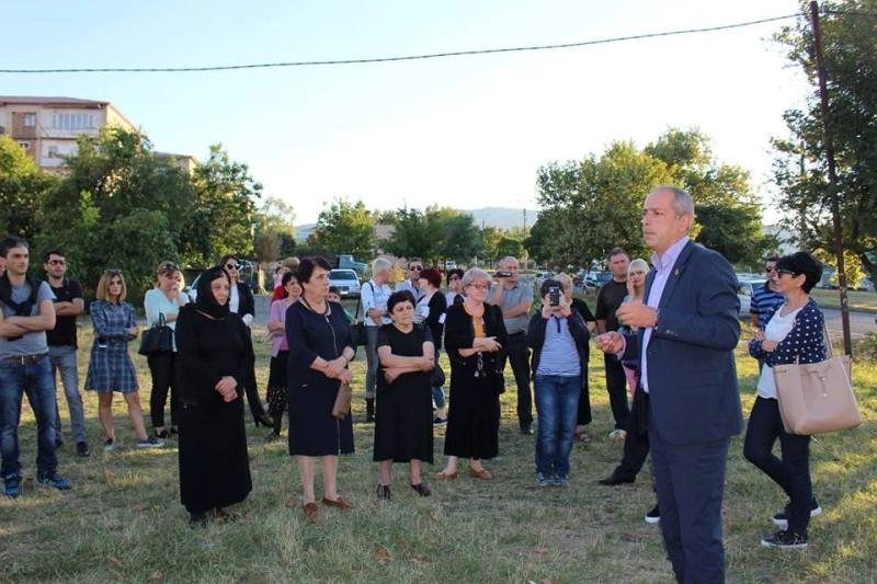 ირაკლი სესიაშვილი თელავში სტუდენტებს შეხვდა