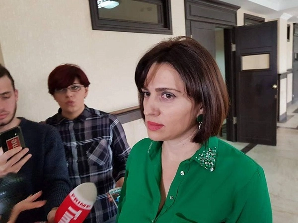 ხორავას ქუჩაზე მოზარდების მკვლელობის საქმის ადვოკატები დროის ხელოვნურად გაჭიანურებაზე საუბრობენ
