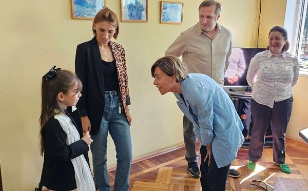 წალენჯიხაში დავიწყეთ პირველკლასელთა უფასო კვების პროგრამა, მოვუწოდებთ განათლების სამინისტროს დაიწყოს ამ პროგრამის განხორციელება სკოლებში - ანა წითლიძე