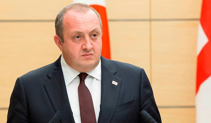პრეზიდენტმა უგულავას, მერაბიშვილისა და ახალიას შესაძლო შეწყალებასთან დაკავშირებით კომენტარი გააკეთა
