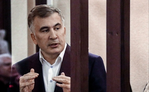 საბოლოო სრული გამარჯვებისთვის უკრაინას ყველაზე პესიმისტური სცენარით 10 თვე დასჭირდება - სააკაშვილი