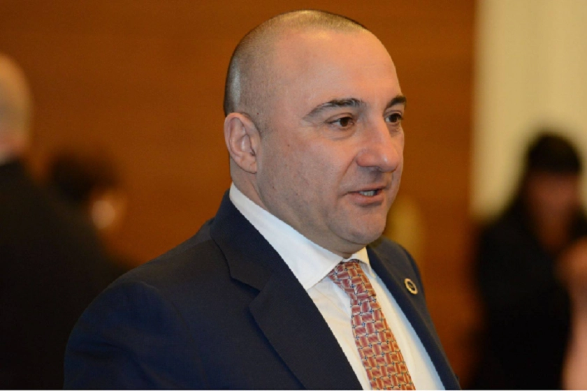 მოვუწოდებ საპარლამენტო უმრავლესობის დეპუტატებს, მხარი არ დაუჭირონ ნიკა მელიასათვის იმუნიტეტის ვითომდა კანონიერ მოხსნას - კახა ოქრიაშვილი 
