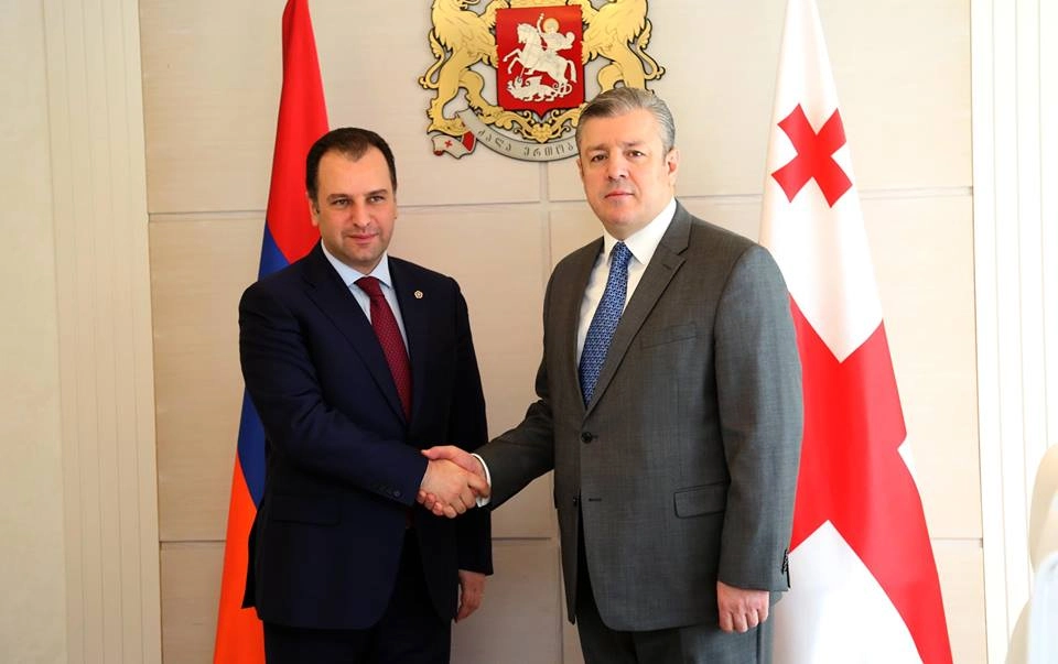 გიორგი კვირიკაშვილი სომხეთის თავდაცვის მინისტრს, ვიგენ სარგსიანს შეხვდა