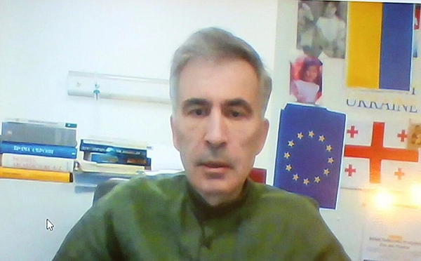 სალომე ზურაბიშვილის ადგილზე რომ ვიყო, სახალხო პლატფორმას გამოვიტანდი ქუჩაში - სააკაშვილი
