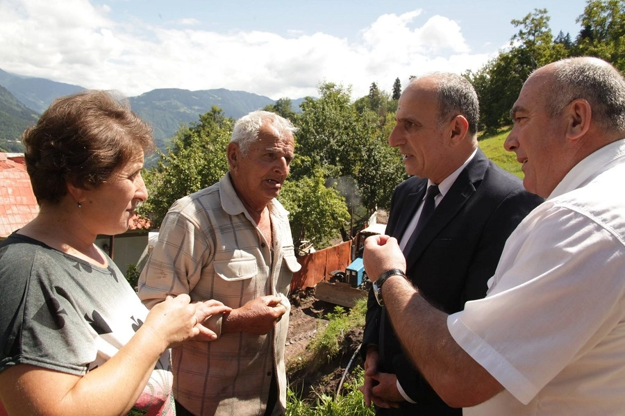 ქედის მუნიციპალიტეტში სტიქიით შედეგად დაზიანებული გზები აღდგენილია